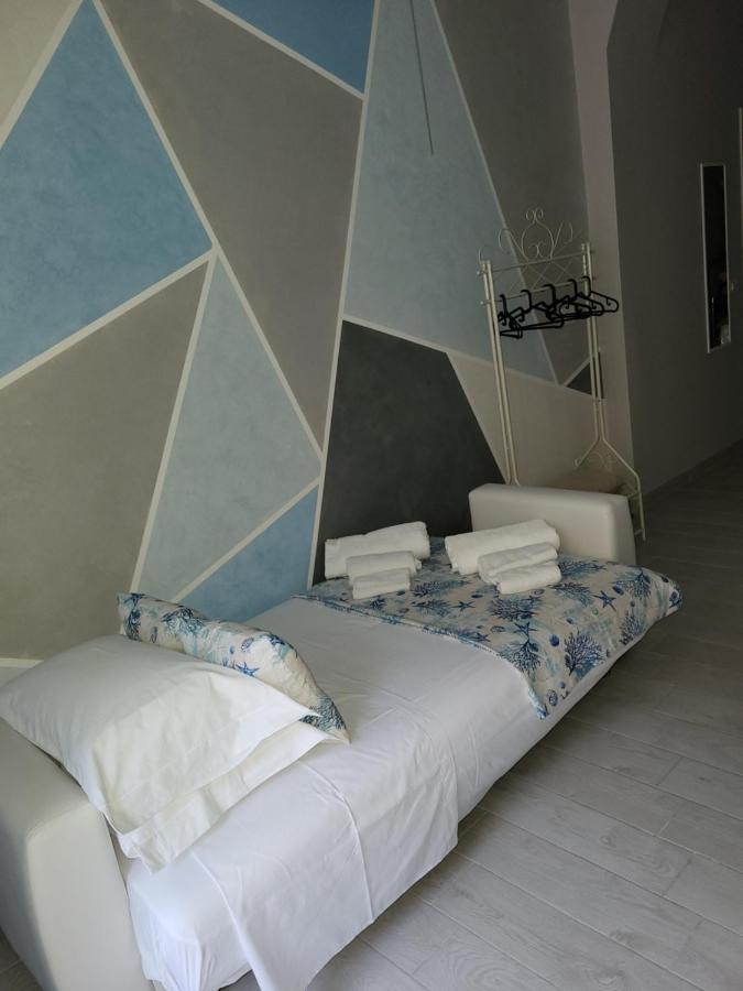 Casa Vacanze Manthy Posizione Centrale Bari Exterior photo